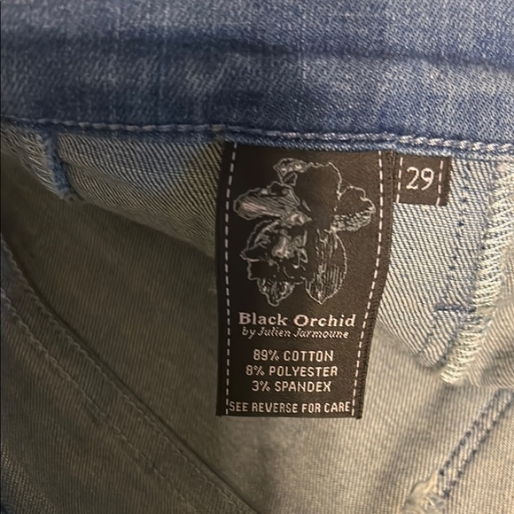 Black Orchid Women's Blue Jeans - Picture 4 of 4